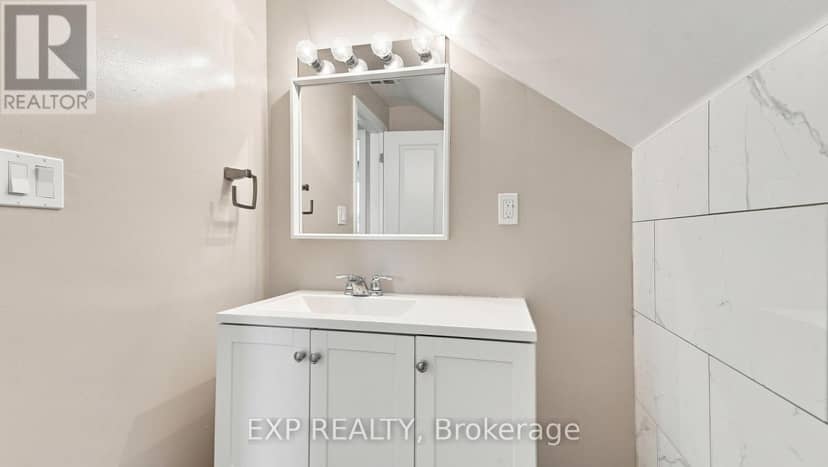 225 Grantham Avenue — photo 19 of 34