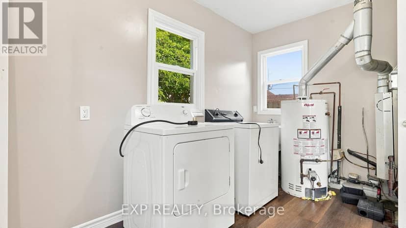225 Grantham Avenue — photo 25 of 34