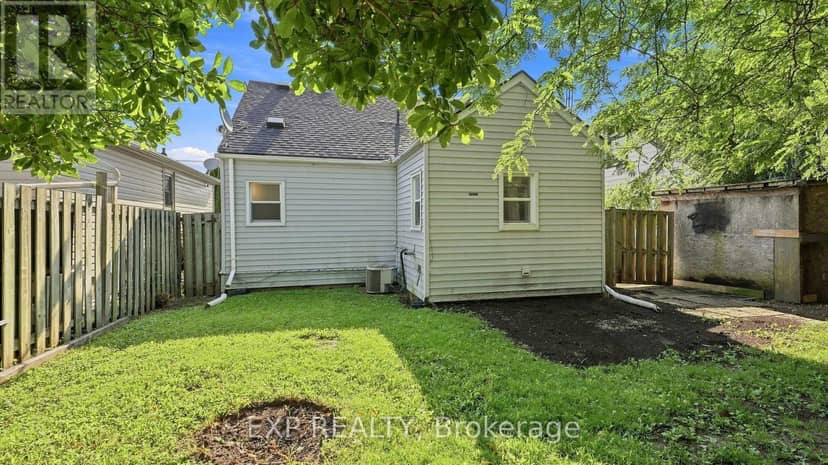 225 Grantham Avenue — photo 34 of 34