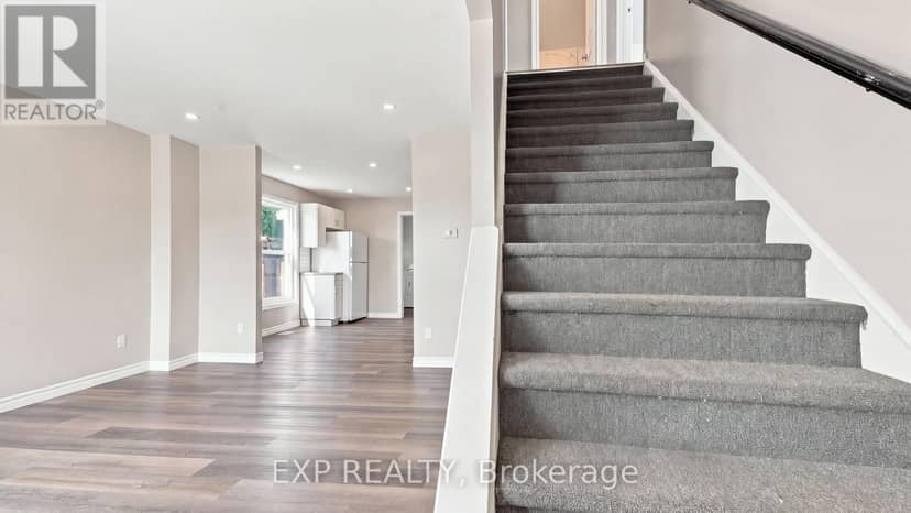 225 Grantham Avenue — photo 6 of 34