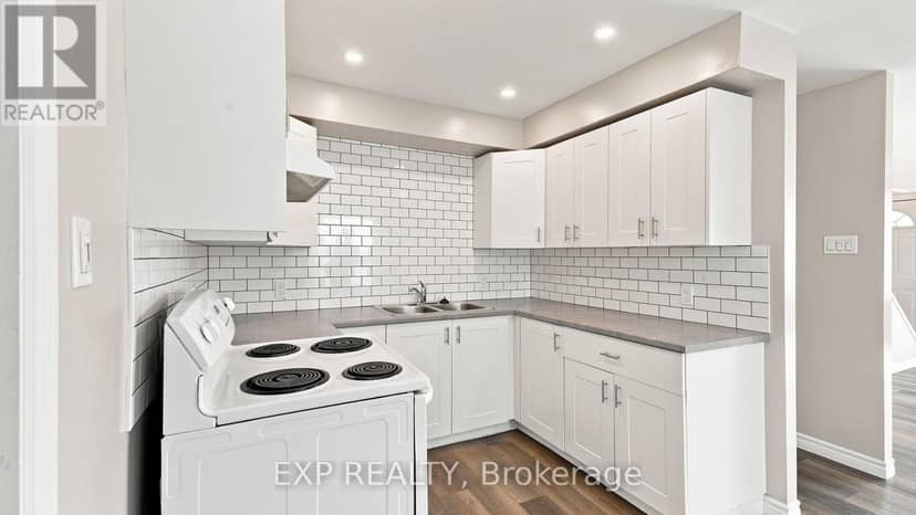 225 Grantham Avenue — photo 8 of 34