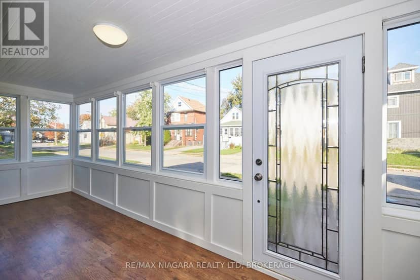 49 Randolph Street, Welland, photo 2