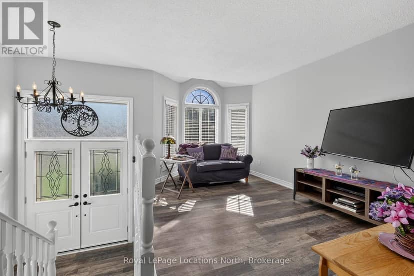66 Royal Beech Drive — photo 7 of 39