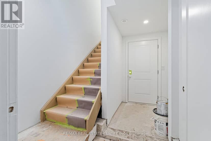 19 James Street — photo 38 of 40