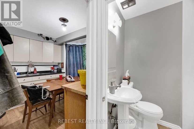 1 - 73 Arbour Glen Crescent — photo 16 of 32