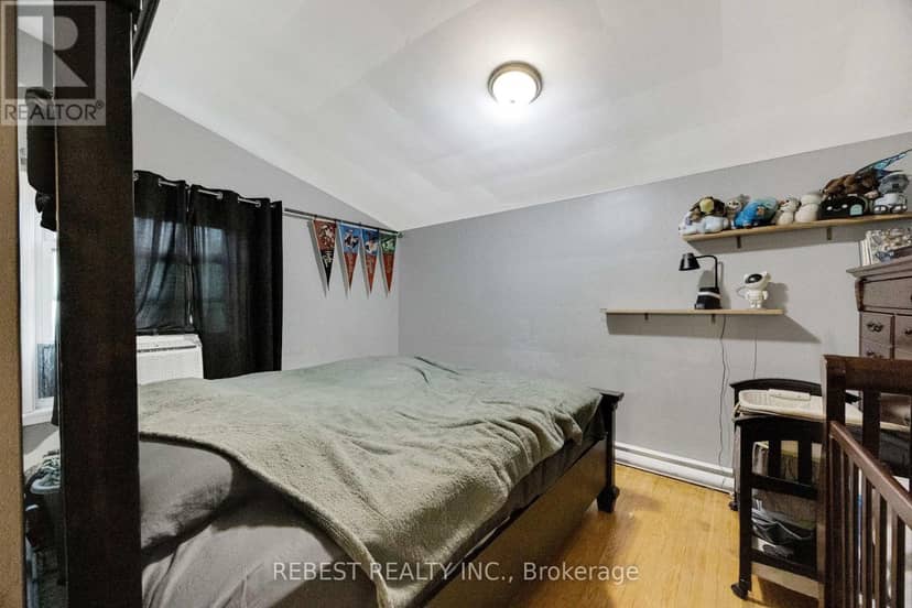 1 - 73 Arbour Glen Crescent — photo 23 of 32