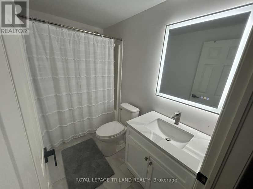 31 - 475 McGarrell Drive Drive — photo 20 of 27