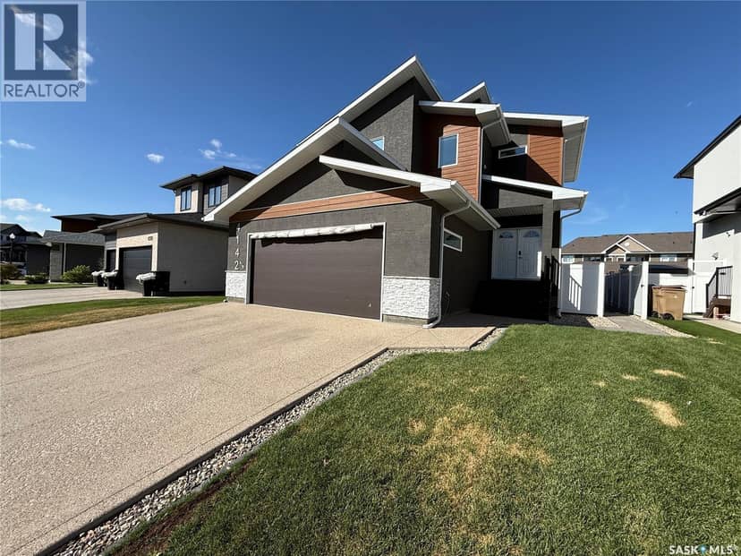 4142 A/B Green Olive WAY E, Regina, photo 2