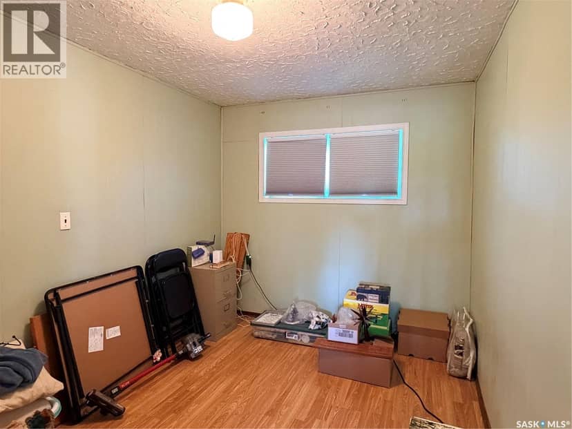 252 Railway AVENUE — photo 15 of 40