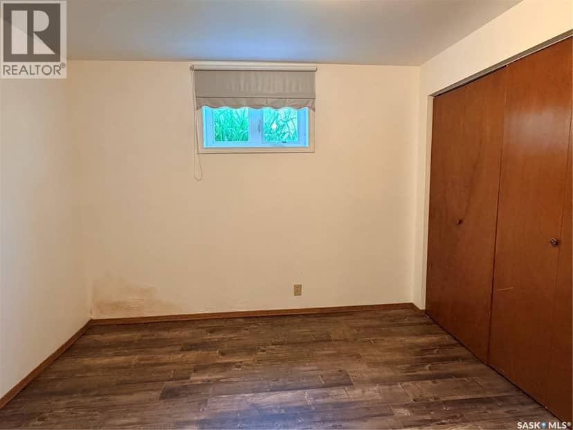 252 Railway AVENUE — photo 27 of 40