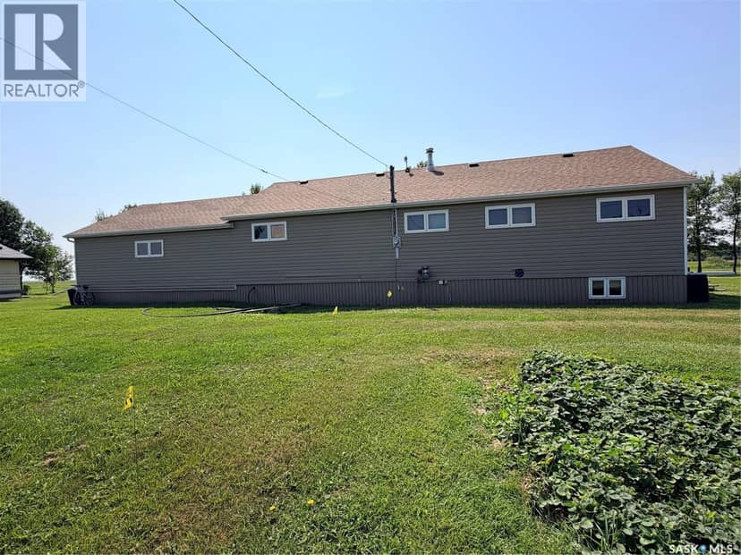 252 Railway AVENUE — photo 35 of 40