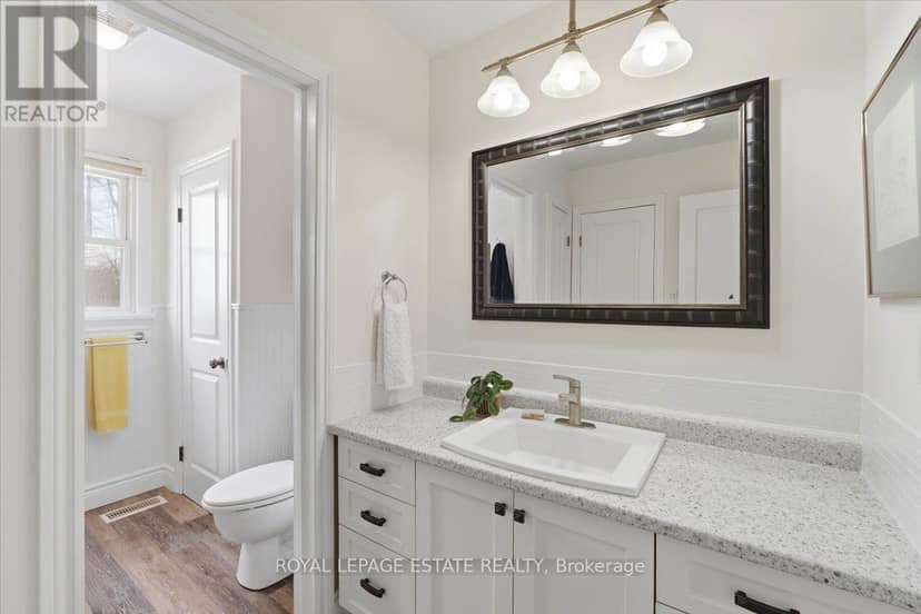 102 Greenfield Park — photo 31 of 40