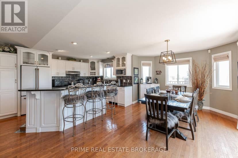 14273 Graham Road — photo 10 of 40