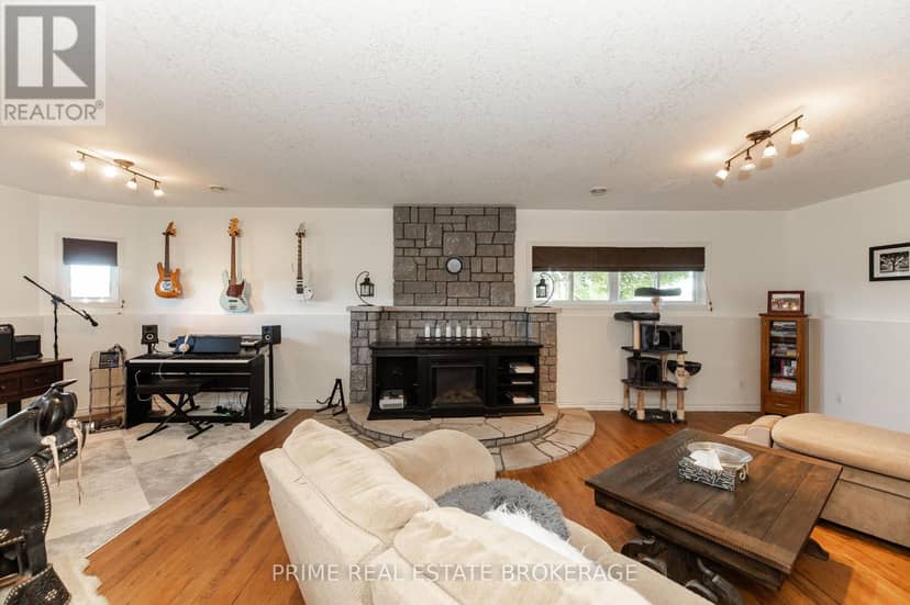 14273 Graham Road — photo 28 of 40