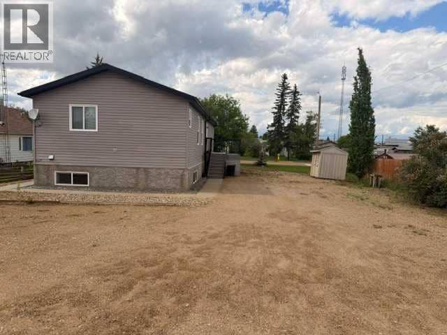 5019 49 Street, Hardisty, photo 5