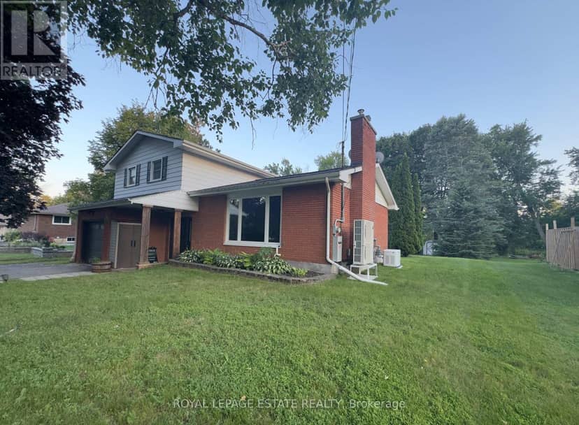 102 Greenfield Park — photo 4 of 40