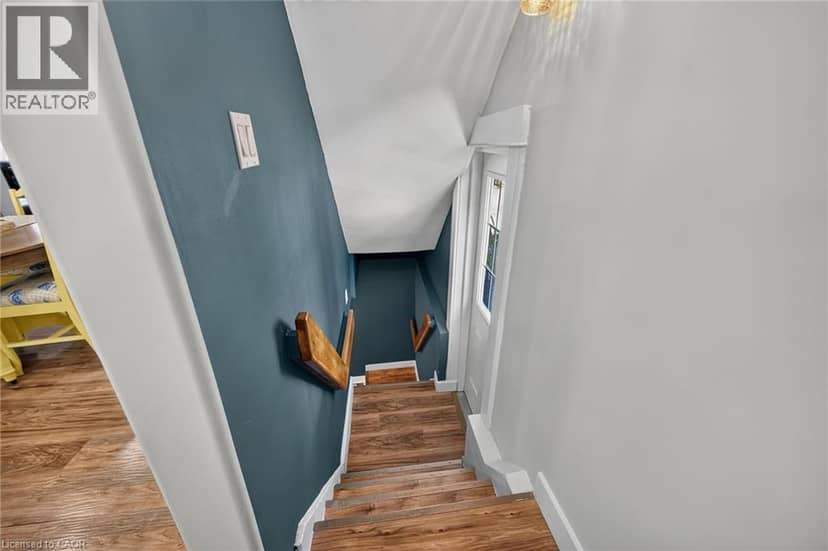 109 HODGKINS Avenue — photo 33 of 40