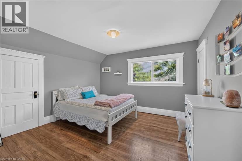 109 HODGKINS Avenue — photo 25 of 40