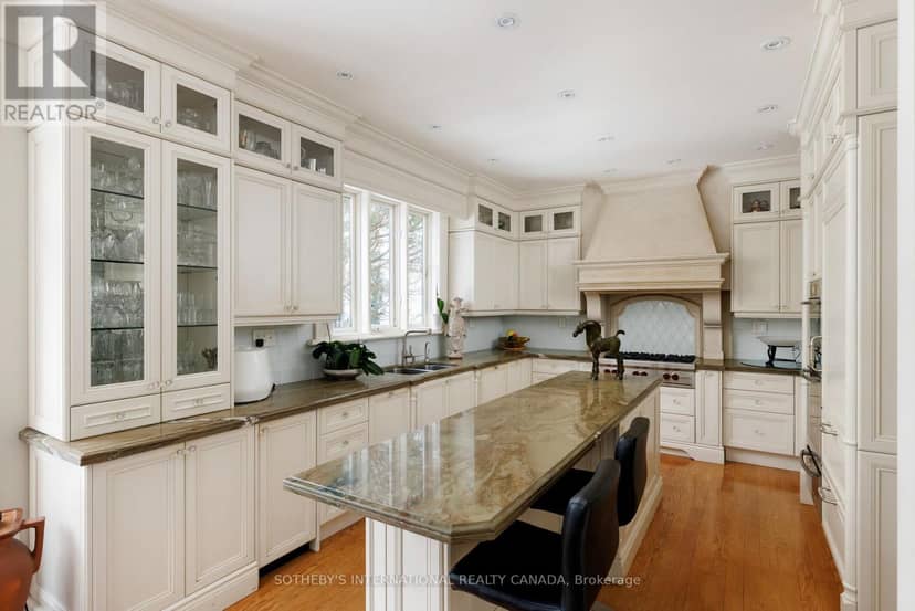 23 Edenbrook Hill — photo 14 of 40