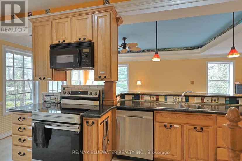 5 Phillip Street — photo 11 of 40