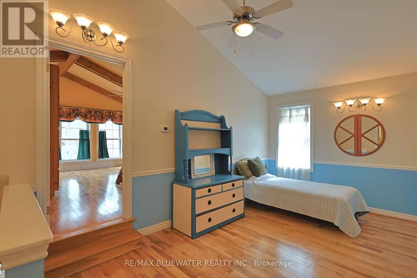 5 Phillip Street — photo 20 of 40