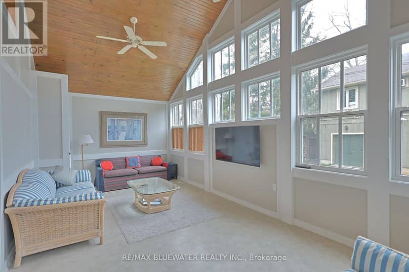 5 Phillip Street — photo 34 of 40