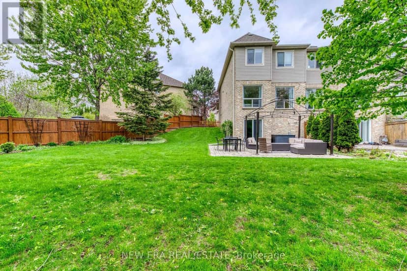 43 - 7284 Bellshire Gate — photo 33 of 37
