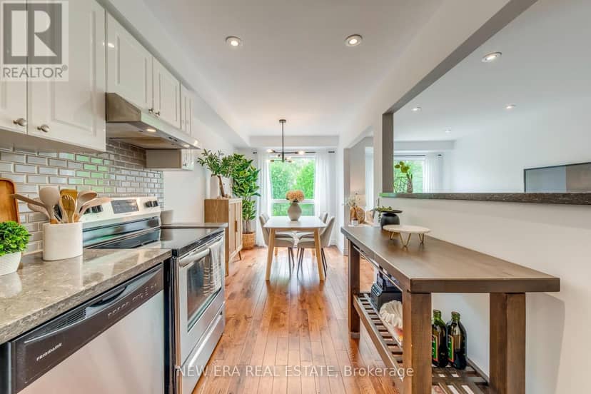 43 - 7284 Bellshire Gate — photo 9 of 37