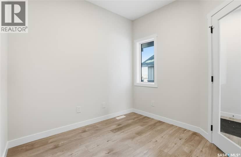 211 Amisk WAY — photo 25 of 40