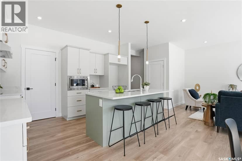 211 Amisk WAY — photo 9 of 40