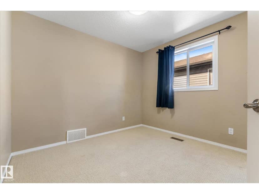 65 Ashby Gd — photo 35 of 40