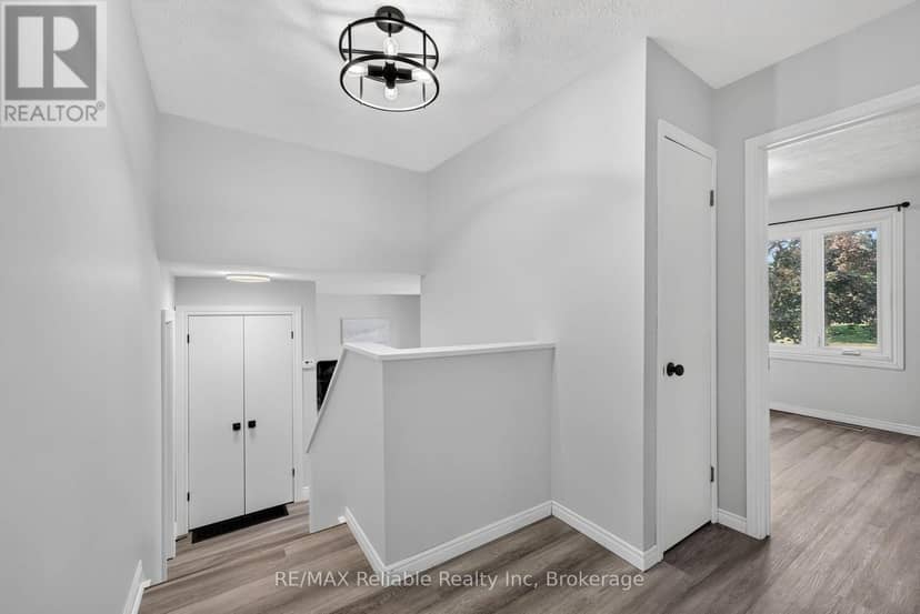 17 Suncoast Drive W — photo 16 of 40