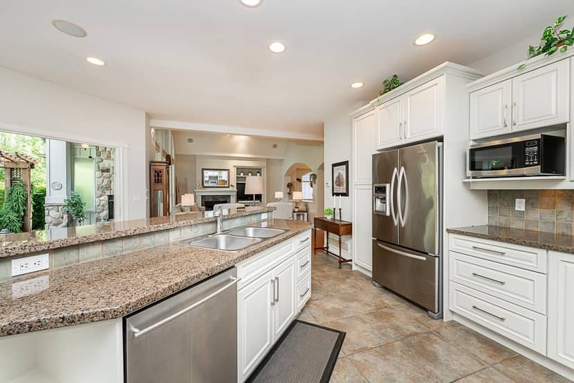 3338 157A STREET, Surrey, photo 6