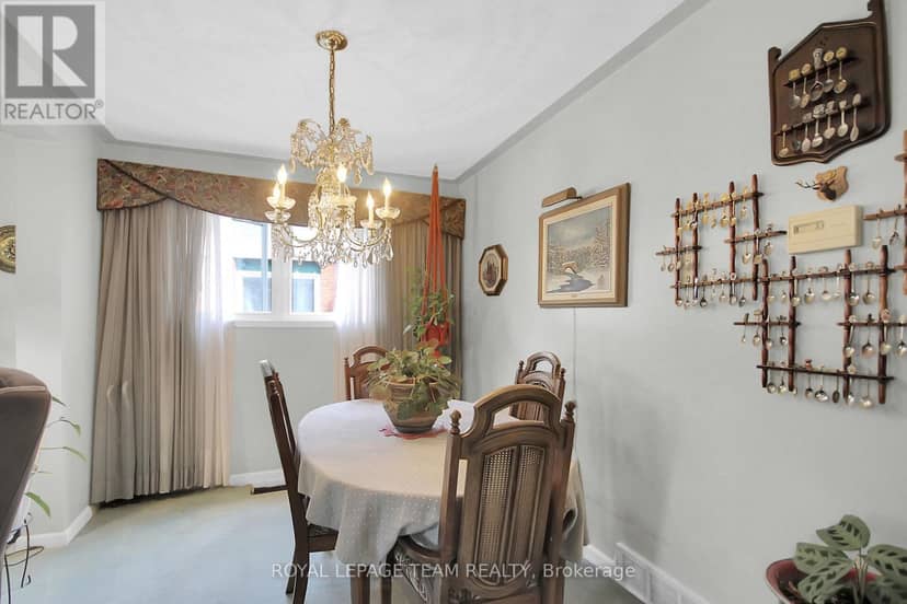 962 Dynes Road — photo 7 of 28