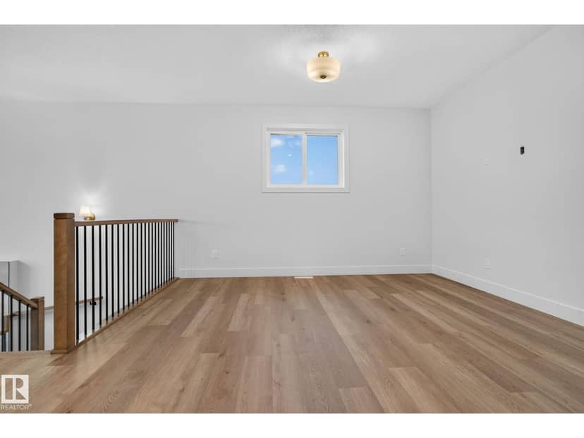 15728 9 ST NE — photo 33 of 40