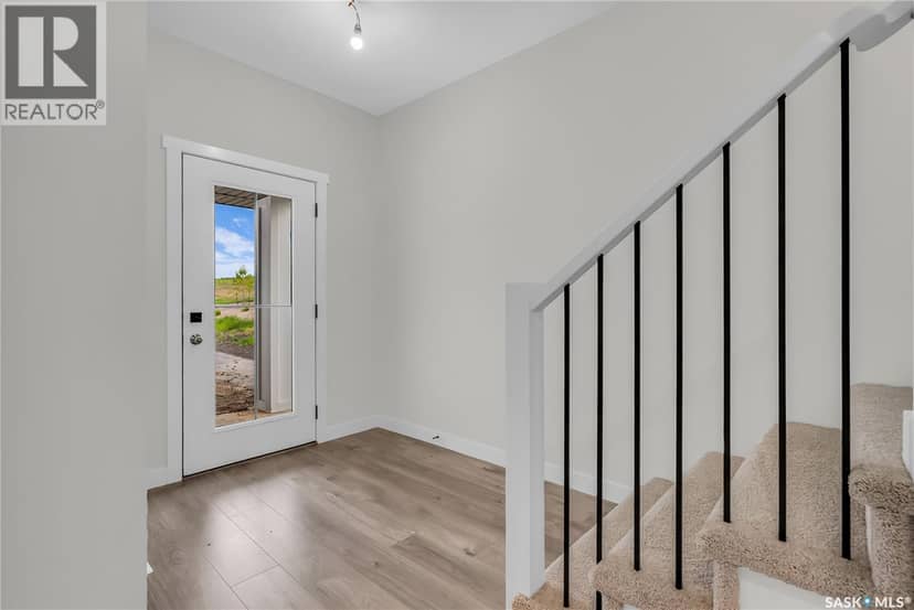207 Amisk WAY — photo 3 of 40