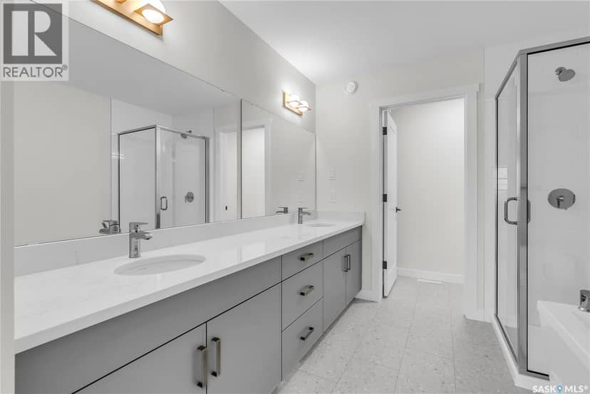 207 Amisk WAY — photo 32 of 40