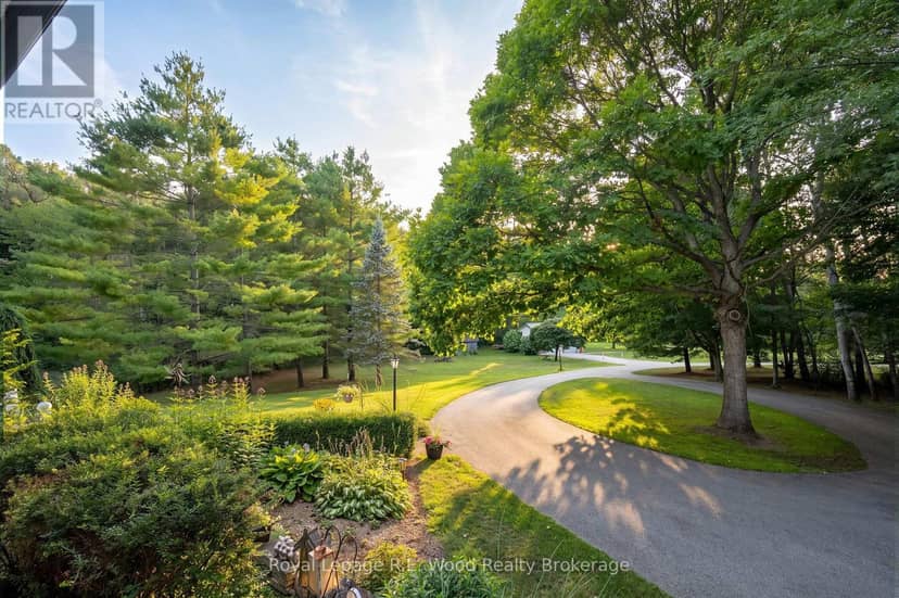 7335 Pack Road, London South, photo 4