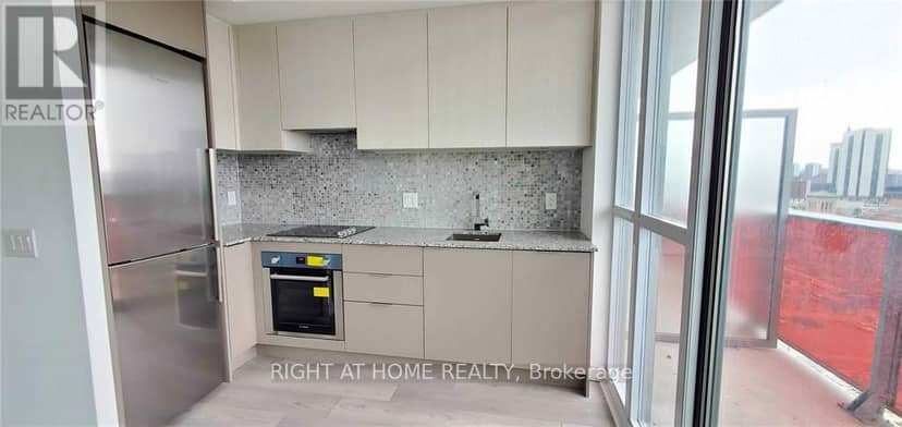 1308 - 120 Parliament Street — photo 3 of 15