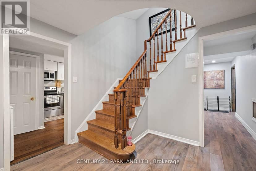 87 Bonacres Avenue — photo 11 of 40