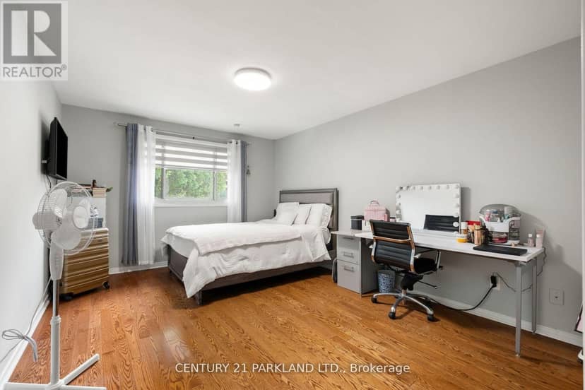 87 Bonacres Avenue — photo 15 of 40