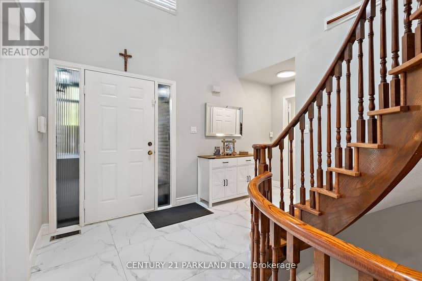 87 Bonacres Avenue — photo 3 of 40