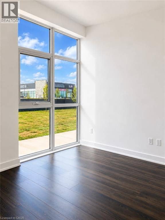 470 DUNDAS Street E Unit# 103 — photo 4 of 8