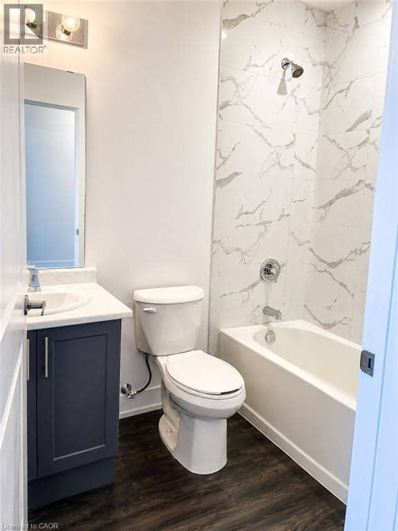 470 DUNDAS Street E Unit# 103 — photo 7 of 8
