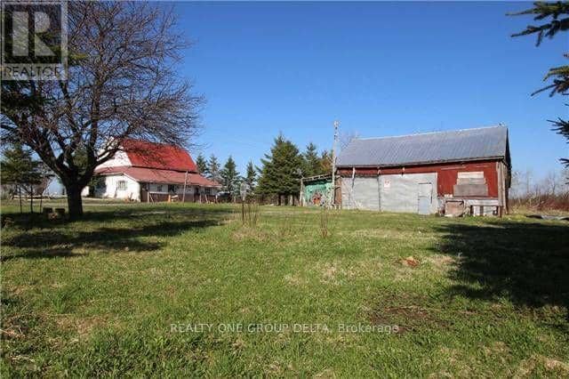 772789 Highway 10 Highway — photo 1 of 8