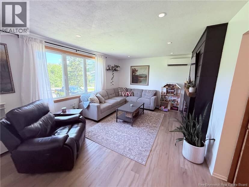 353 Back Greenfield Road — photo 12 of 26
