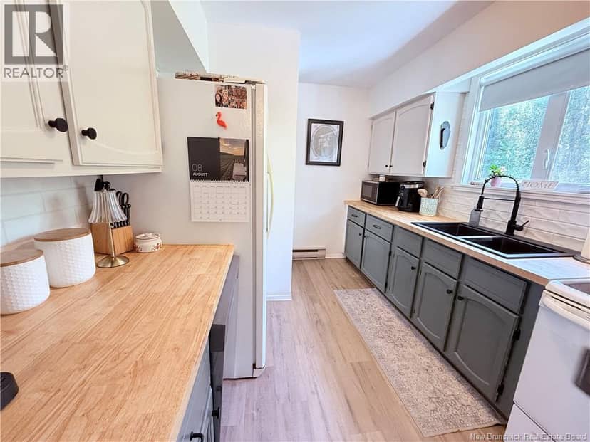 353 Back Greenfield Road, Greenfield, photo 6