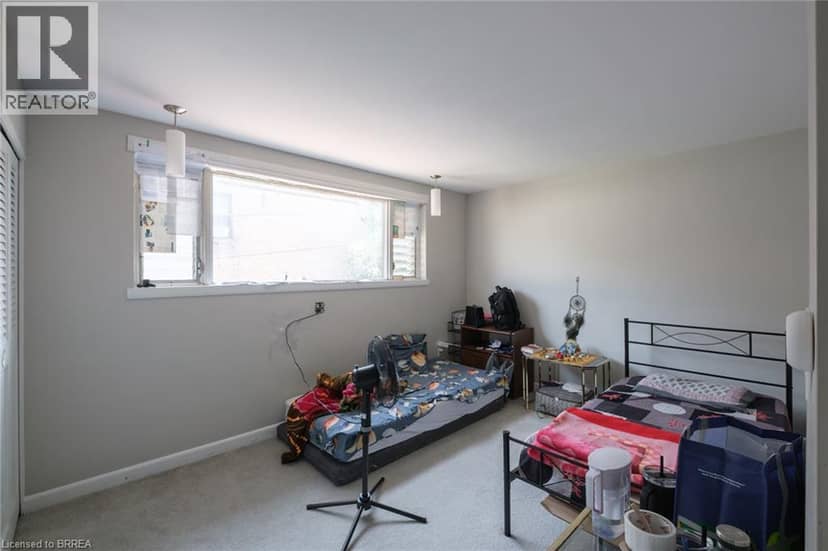 212-218 DALHOUSIE Street — photo 13 of 40