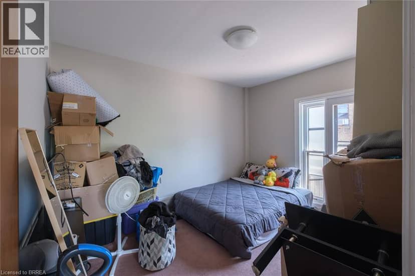 212-218 DALHOUSIE Street — photo 25 of 40