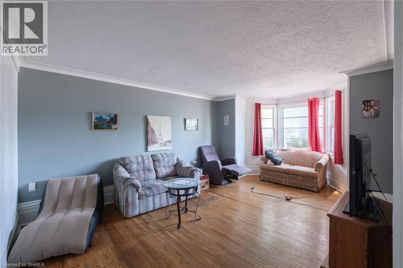 212-218 DALHOUSIE Street — photo 35 of 40